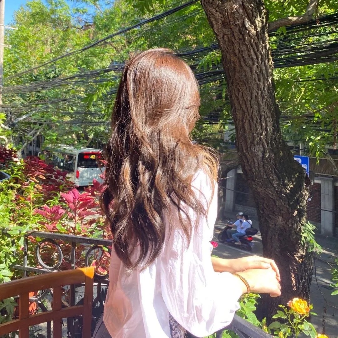 爱与复苏之日 海报